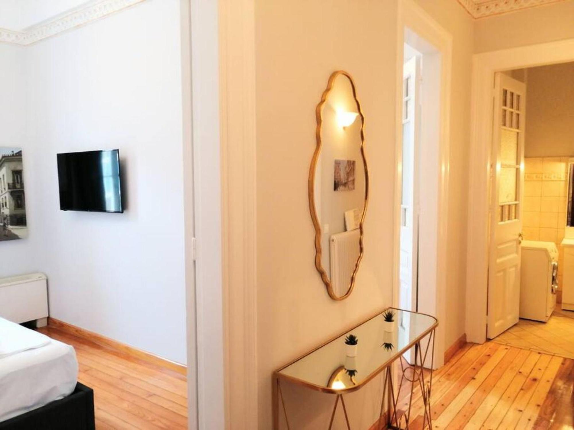 Elegant Apartment Under The Acropolis Афіни Екстер'єр фото